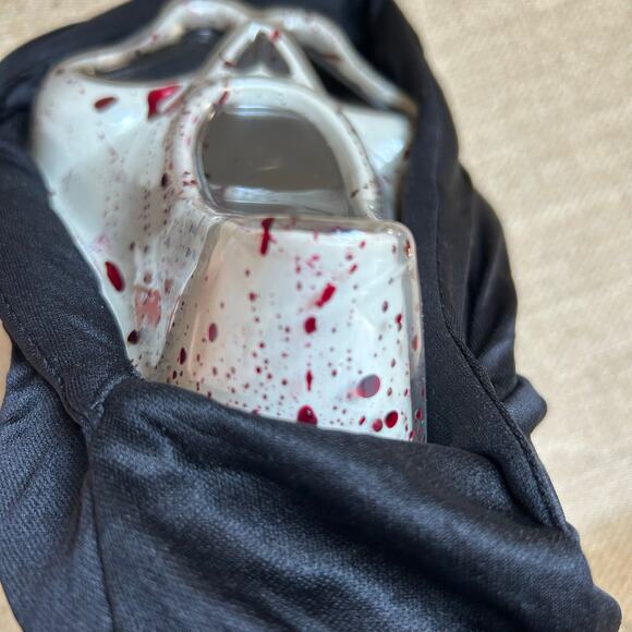 Ghostface Bleeding Mask Blood Pump Scream Fun World Halloween Prop - Picture 5 of 11
